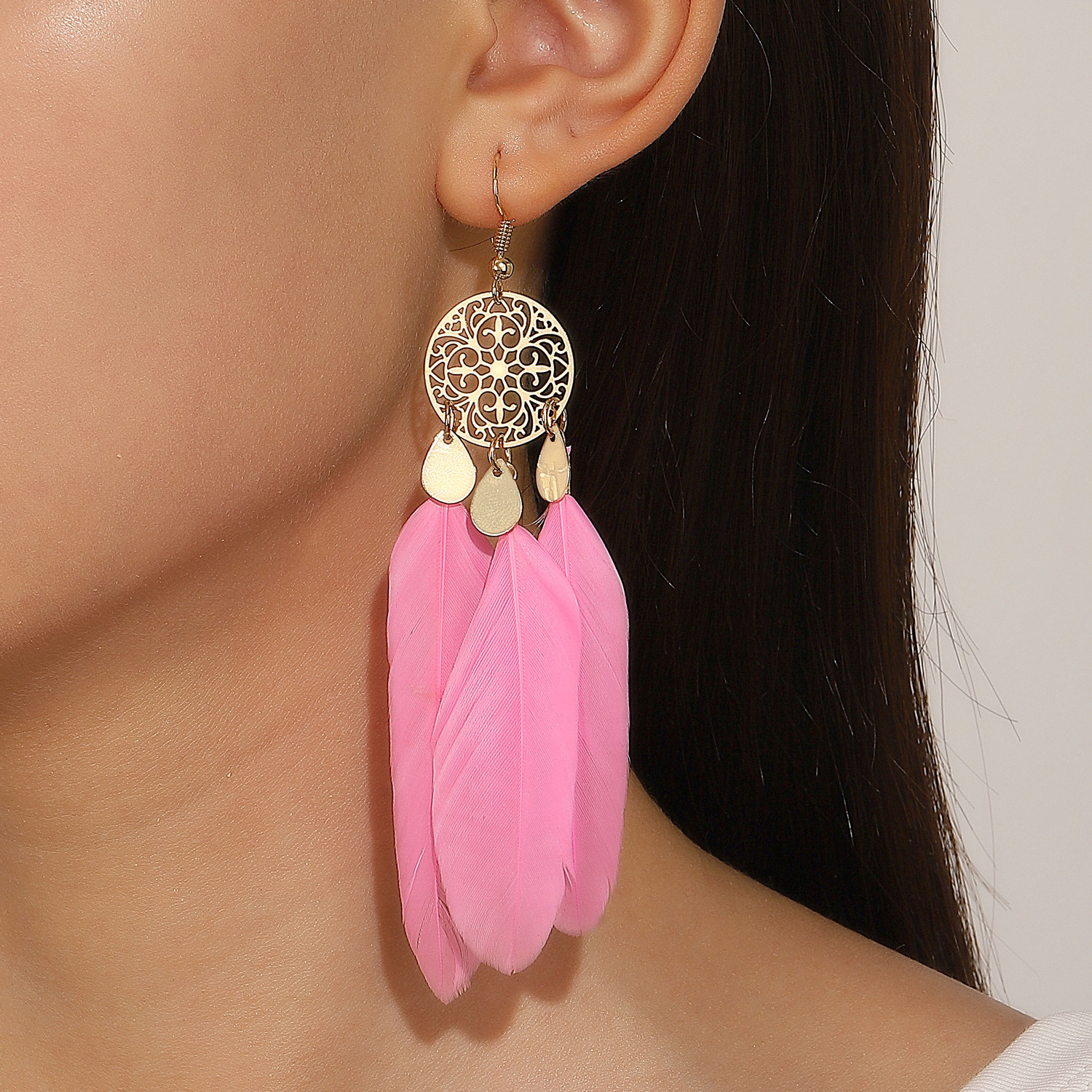 Exotic Bohemian Pink Feather T – обзор и цена Ethnic Fashion Trends 2026