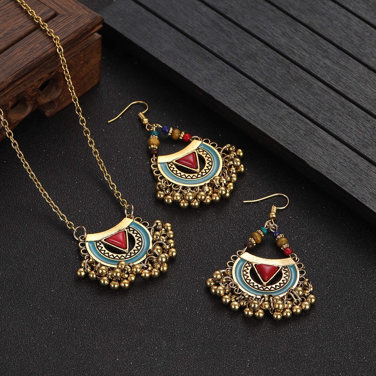 Ethnic Red Stone Necklace Earr – обзор и цена Ethnic Fashion Trends 2026